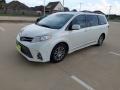 2020 Blizzard White Pearl Toyota Sienna XLE  photo #3