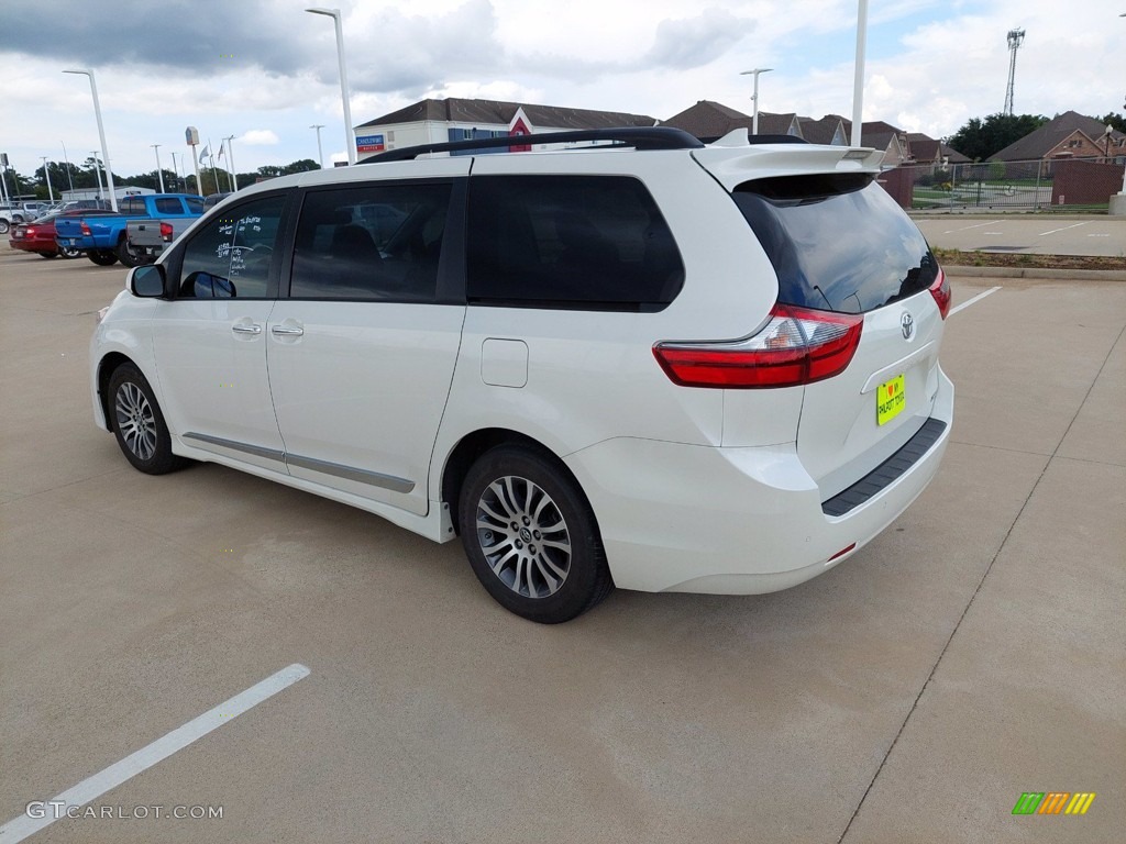 2020 Sienna XLE - Blizzard White Pearl / Ash photo #5