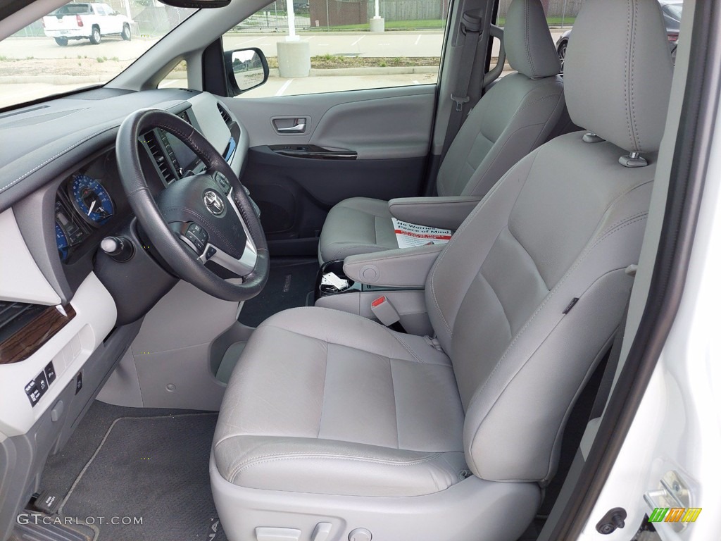 2020 Sienna XLE - Blizzard White Pearl / Ash photo #10