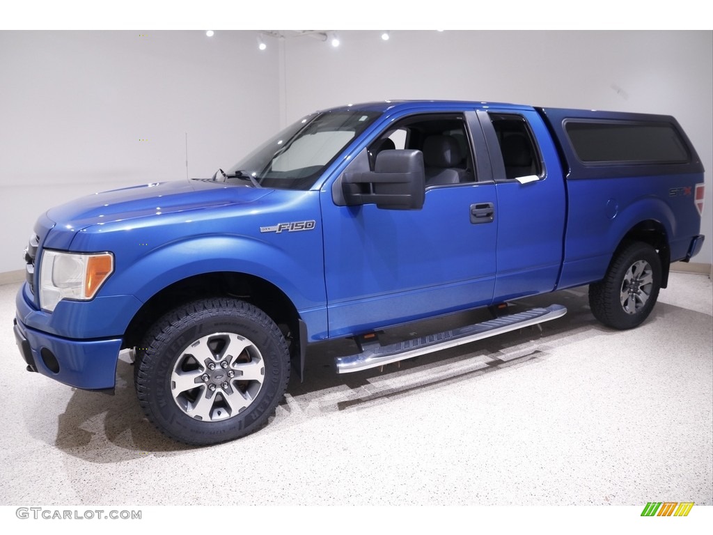 2013 F150 STX SuperCab 4x4 - Blue Flame Metallic / Steel Gray photo #3