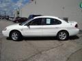 Vibrant White - Taurus SES Sedan Photo No. 2