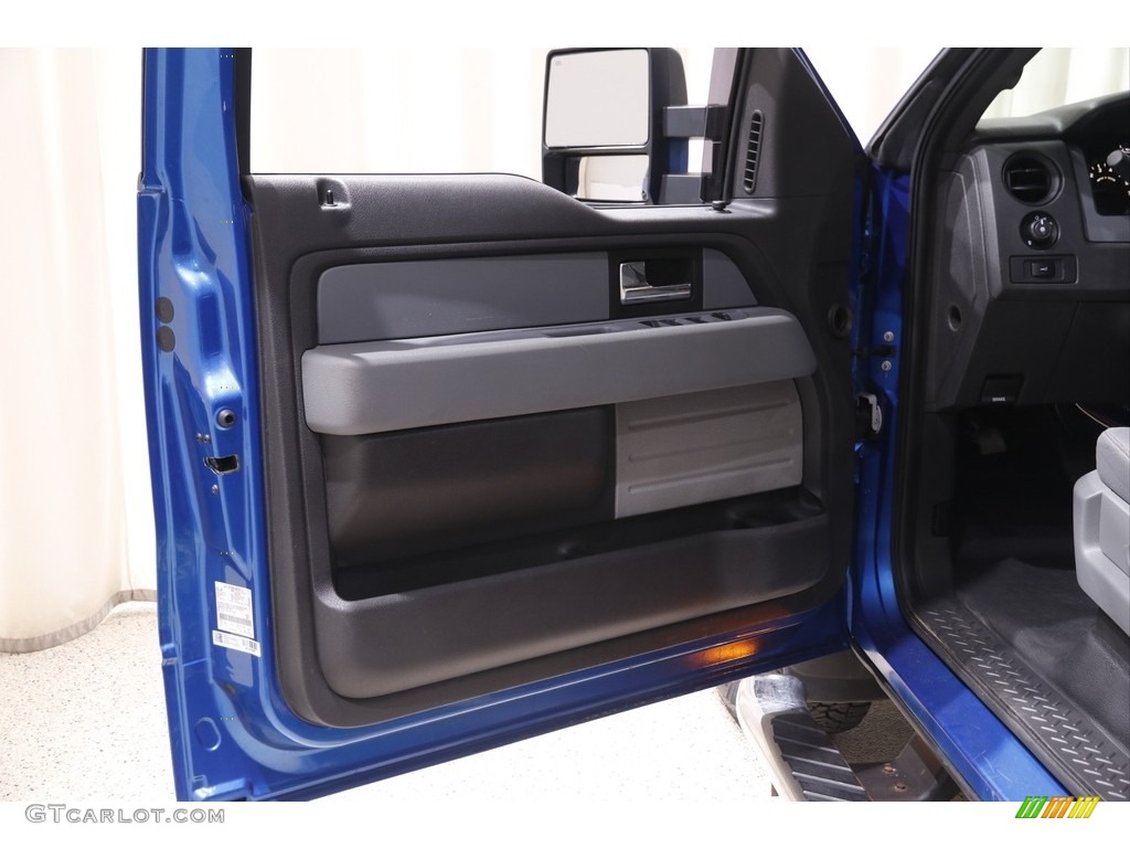 2013 F150 STX SuperCab 4x4 - Blue Flame Metallic / Steel Gray photo #4