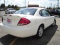 Vibrant White - Taurus SES Sedan Photo No. 5