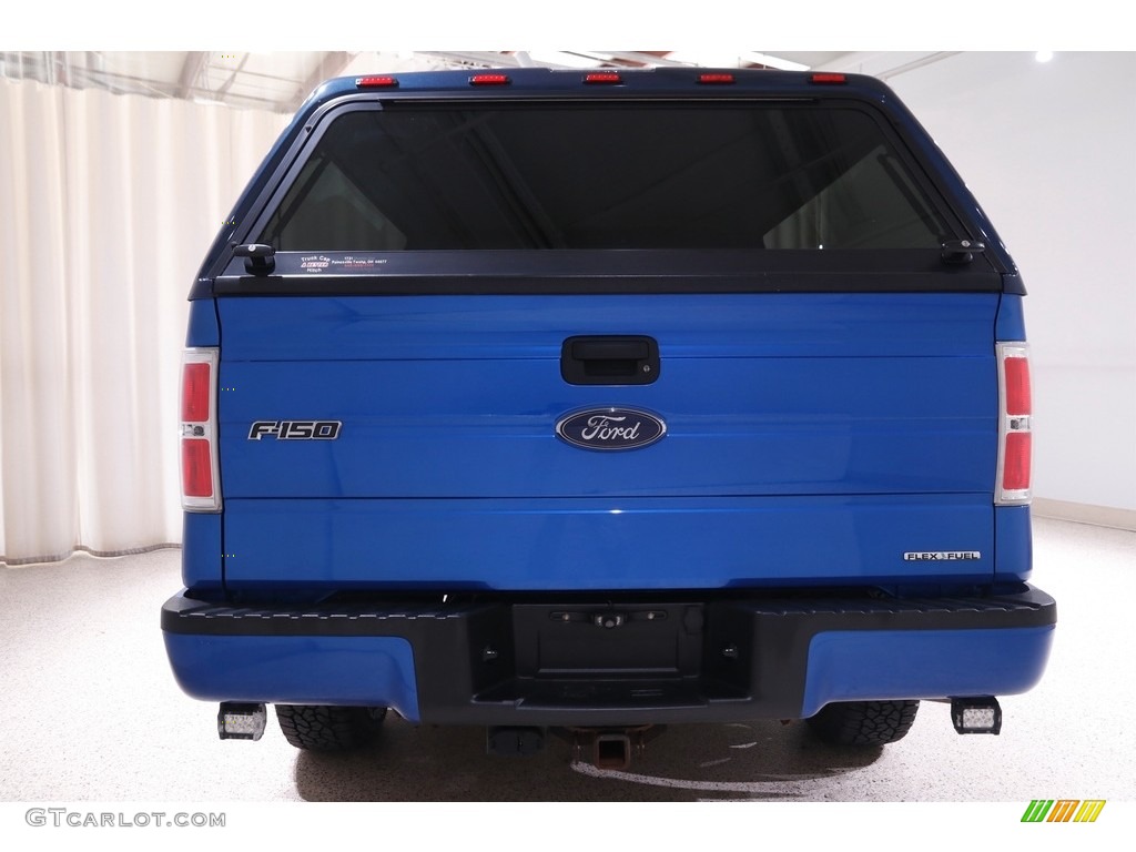 2013 F150 STX SuperCab 4x4 - Blue Flame Metallic / Steel Gray photo #18