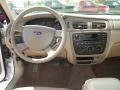 Vibrant White - Taurus SES Sedan Photo No. 18