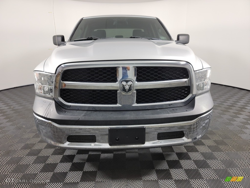 2018 1500 Tradesman Quad Cab 4x4 - Bright Silver Metallic / Black/Diesel Gray photo #3