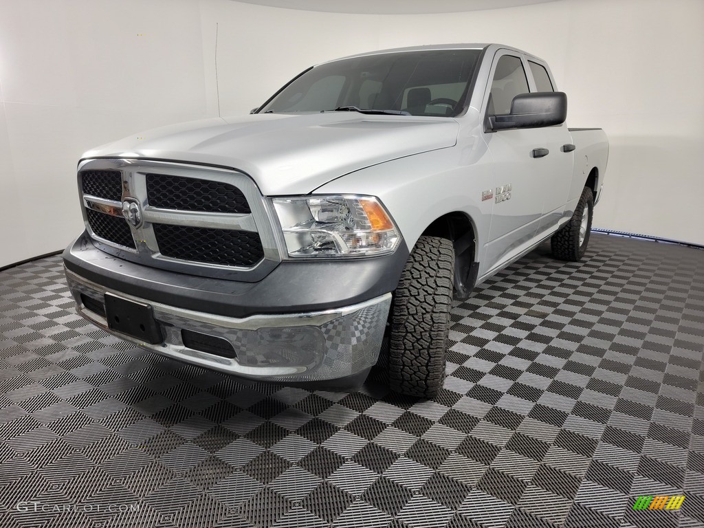 2018 1500 Tradesman Quad Cab 4x4 - Bright Silver Metallic / Black/Diesel Gray photo #4