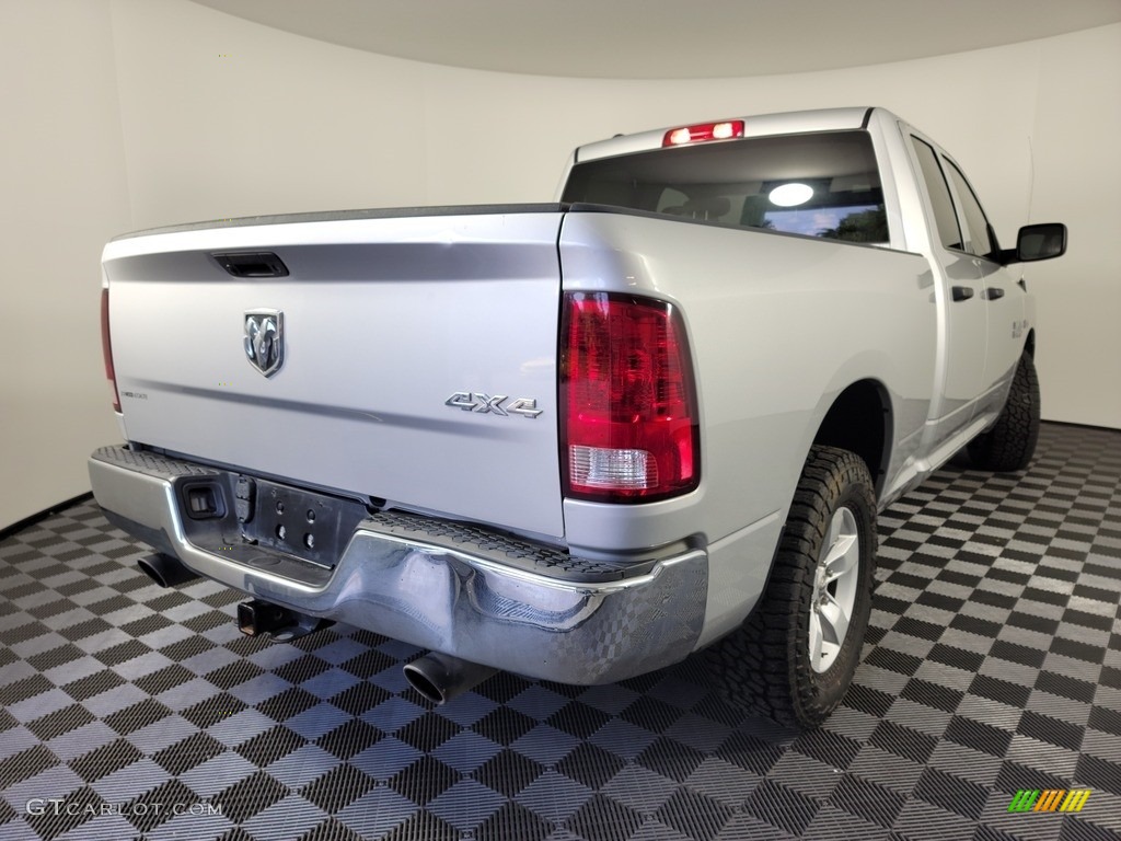 2018 1500 Tradesman Quad Cab 4x4 - Bright Silver Metallic / Black/Diesel Gray photo #8