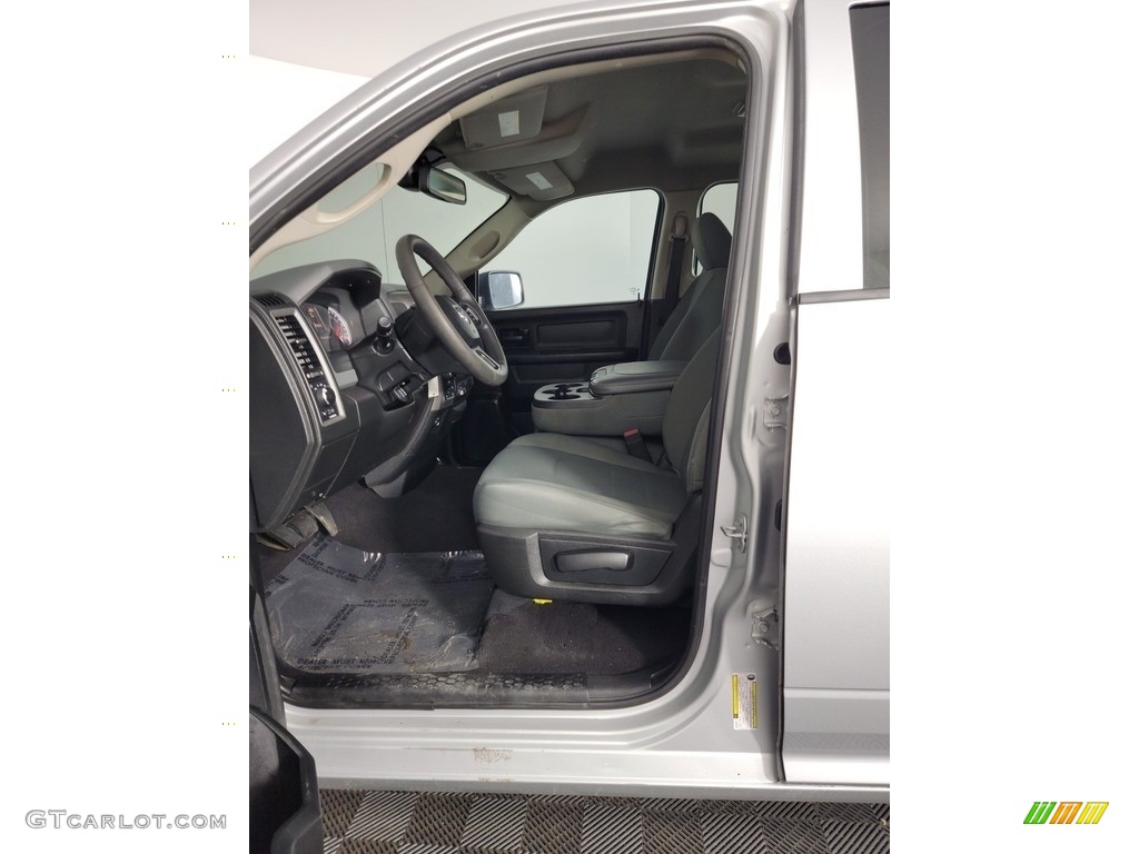 2018 1500 Tradesman Quad Cab 4x4 - Bright Silver Metallic / Black/Diesel Gray photo #15