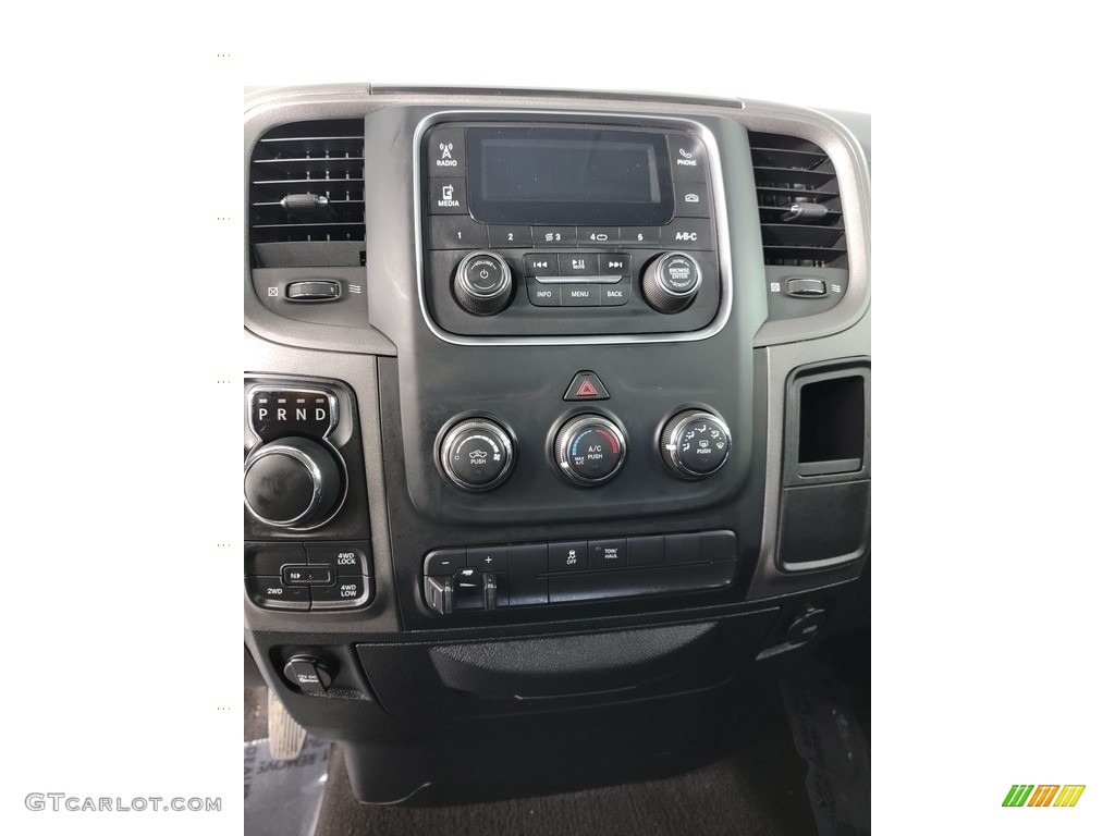 2018 1500 Tradesman Quad Cab 4x4 - Bright Silver Metallic / Black/Diesel Gray photo #20