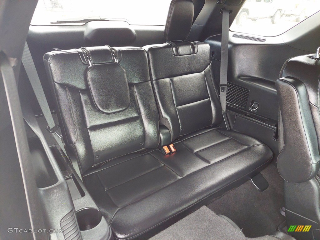 2020 Explorer Limited - Agate Black Metallic / Ebony photo #30