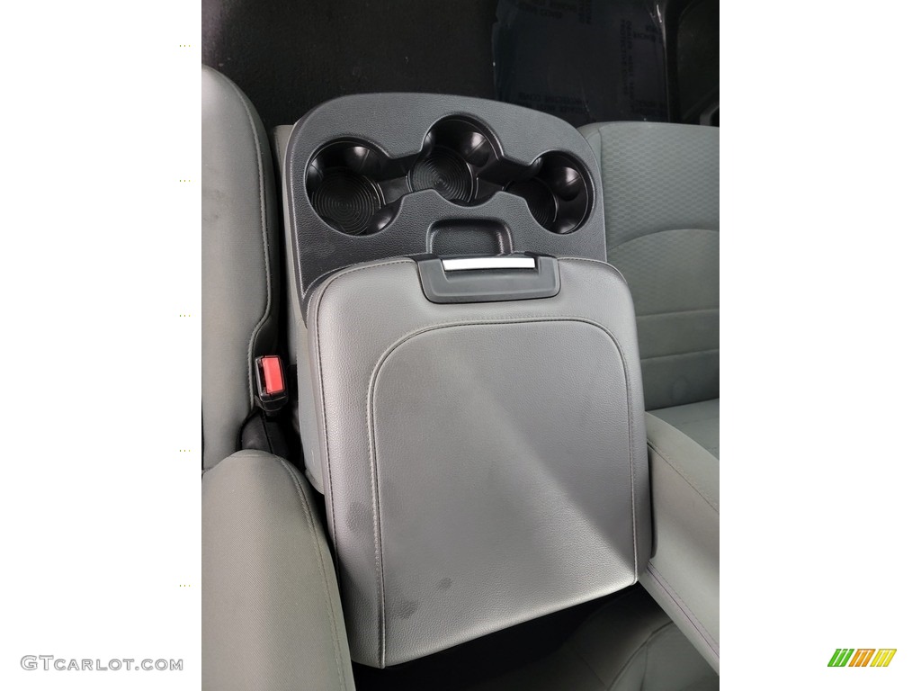 2018 1500 Tradesman Quad Cab 4x4 - Bright Silver Metallic / Black/Diesel Gray photo #21