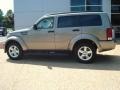 2007 Light Khaki Metallic Dodge Nitro SLT  photo #3