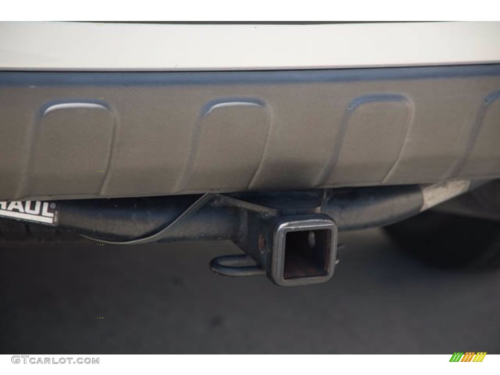 2005 Pilot LX 4WD - Billet Silver Metallic / Gray photo #14