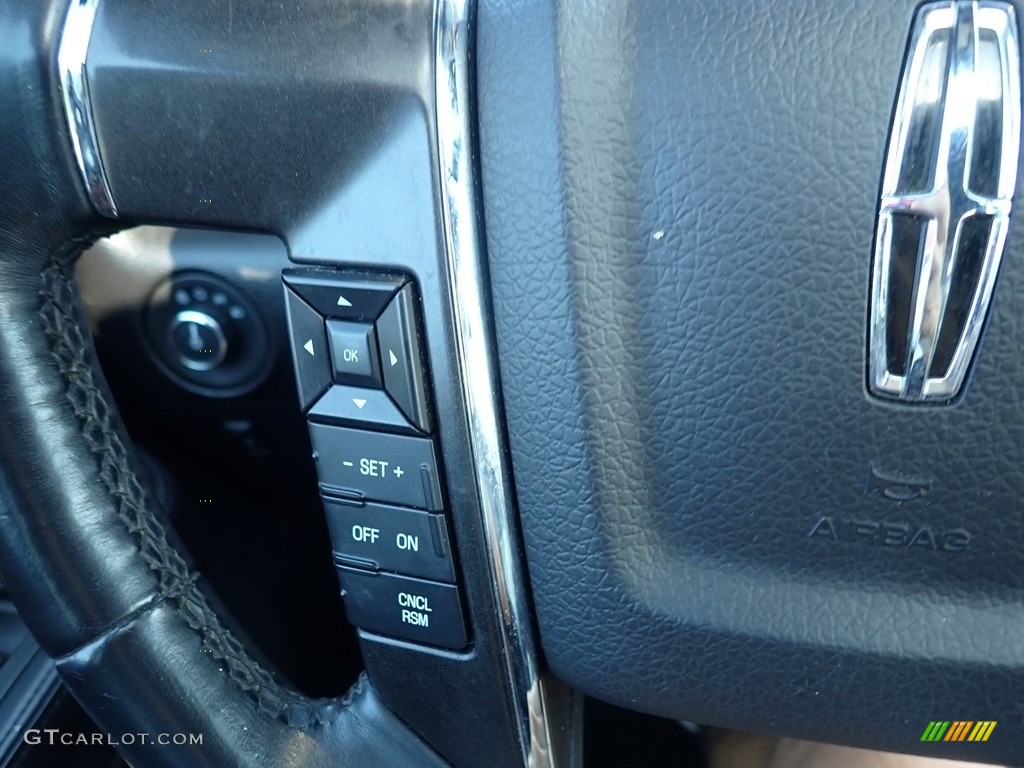 2015 Lincoln Navigator L 4x4 Ebony Steering Wheel Photo #142674158