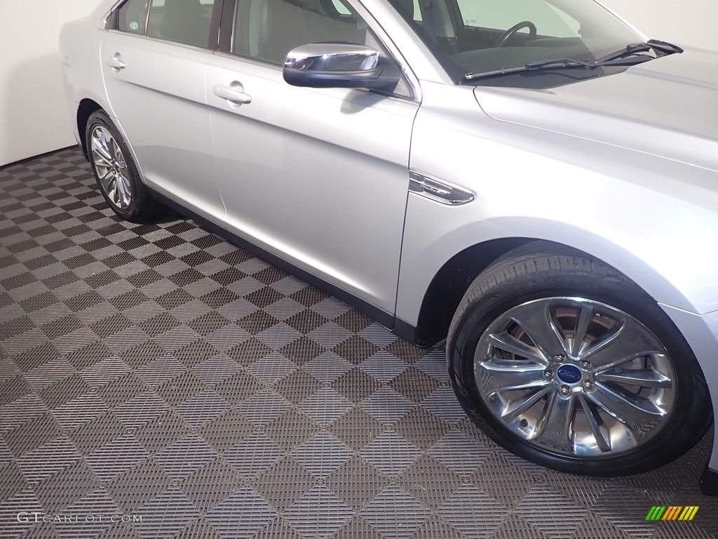 2012 Taurus Limited AWD - Ingot Silver / Charcoal Black photo #5