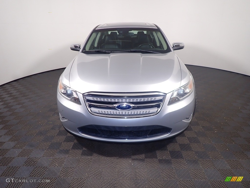 2012 Taurus Limited AWD - Ingot Silver / Charcoal Black photo #6