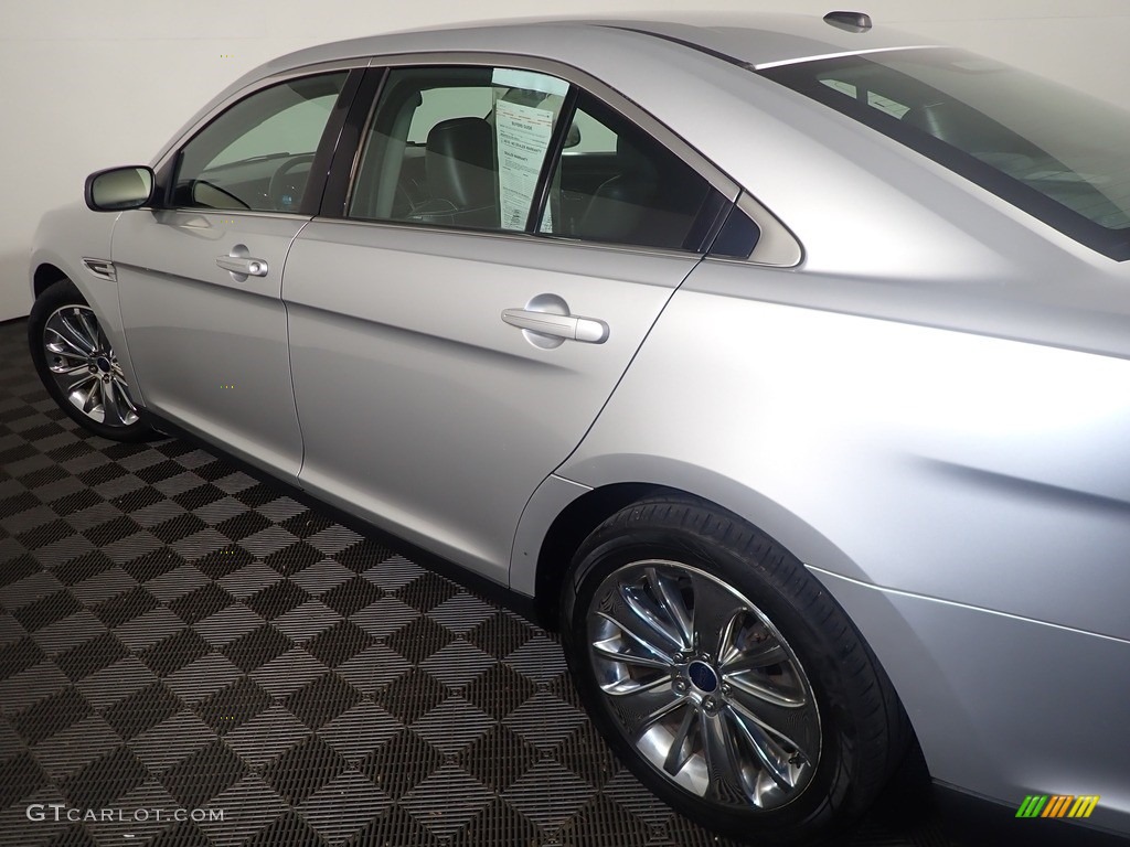 2012 Taurus Limited AWD - Ingot Silver / Charcoal Black photo #19