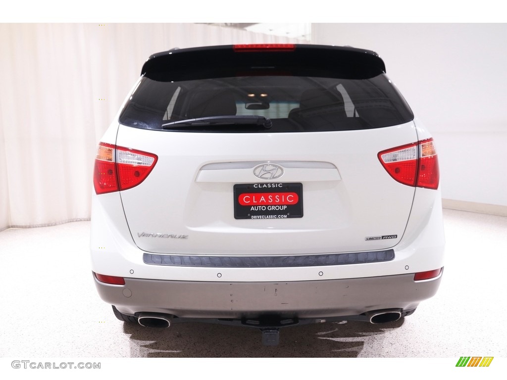 2012 Veracruz Limited AWD - Stone White / Saddle photo #17