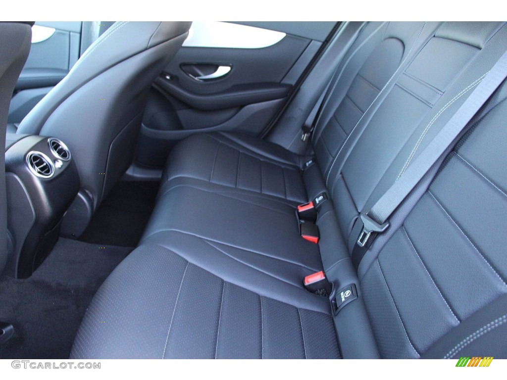 2021 Mercedes-Benz GLC 300 4Matic Rear Seat Photos