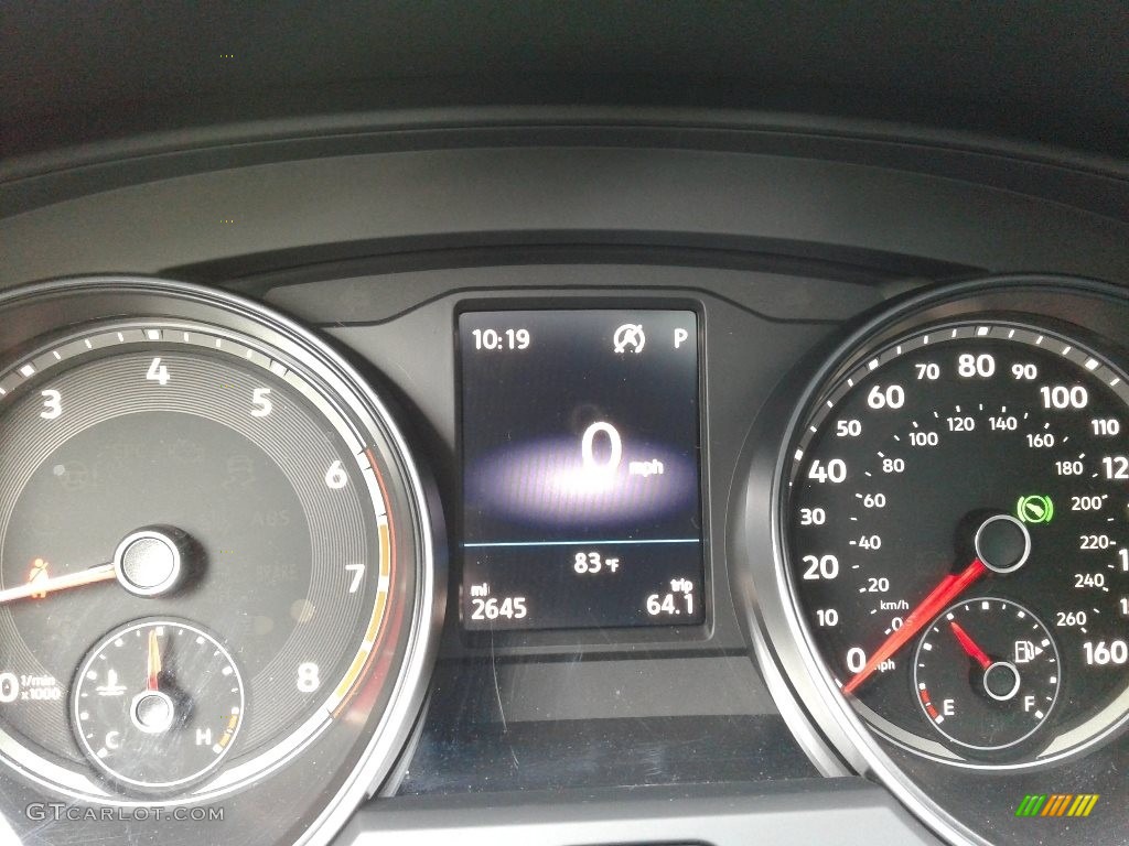 2021 Volkswagen Atlas SE R-Line Gauges Photos