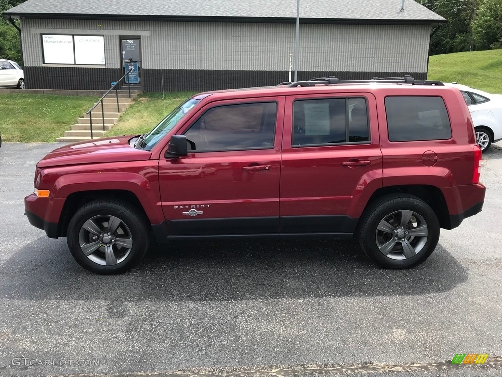 2014 Patriot Latitude 4x4 - Deep Cherry Red Crystal Pearl / Dark Slate Gray/Light Pebble photo #1