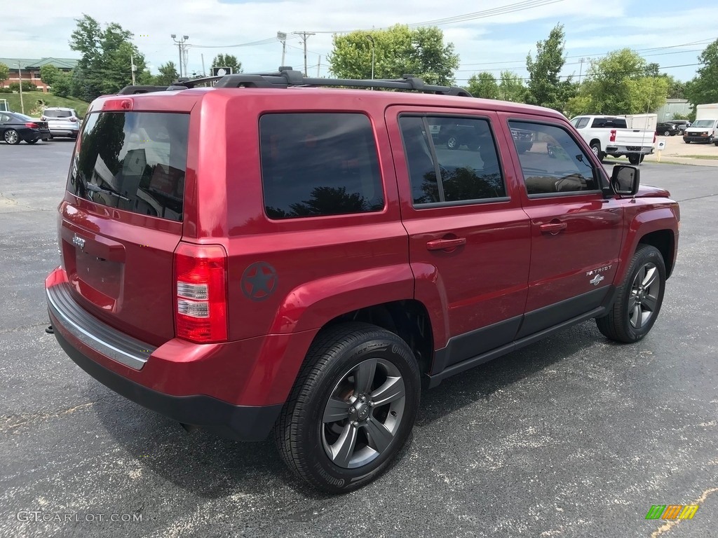 2014 Patriot Latitude 4x4 - Deep Cherry Red Crystal Pearl / Dark Slate Gray/Light Pebble photo #7
