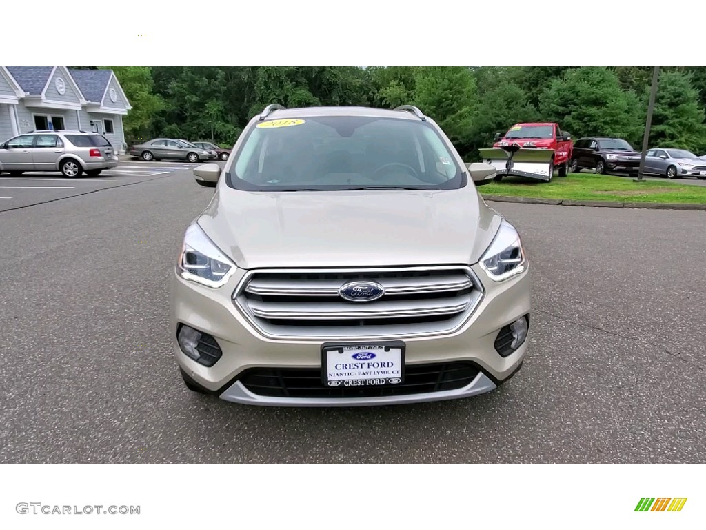 2018 Escape Titanium 4WD - White Gold / Charcoal Black photo #2