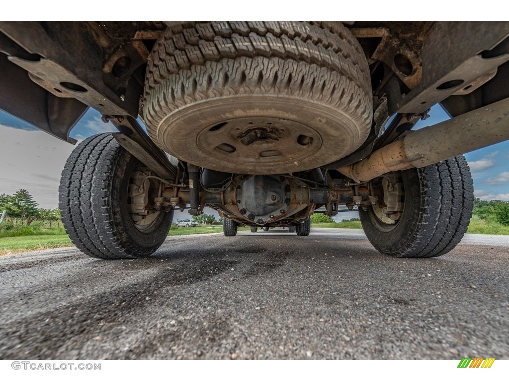 2013 Chevrolet Silverado 2500HD Work Truck Extended Cab 4x4 Undercarriage Photos