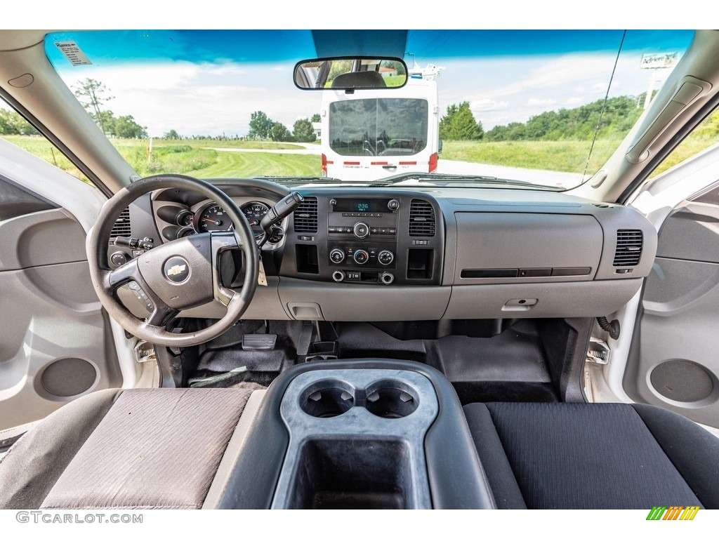 2013 Chevrolet Silverado 2500HD Work Truck Extended Cab 4x4 Dashboard Photos