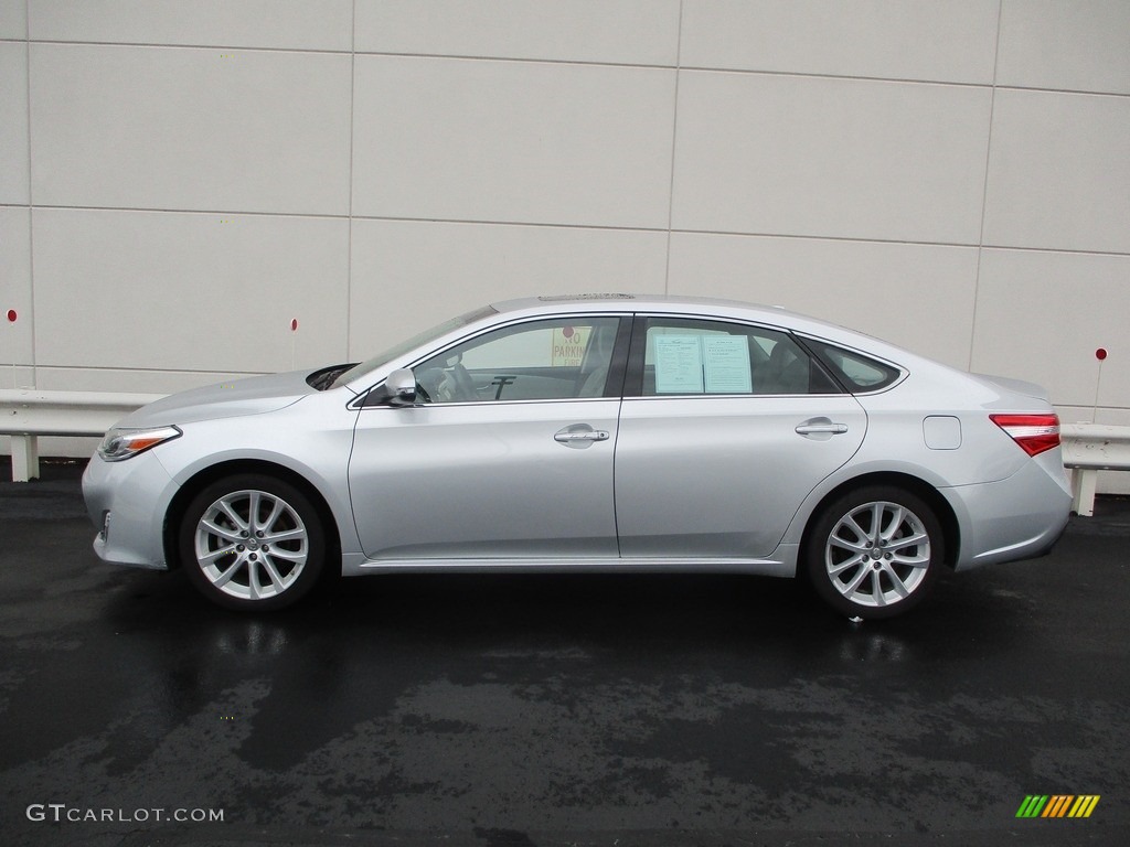 2013 Avalon XLE - Classic Silver Metallic / Light Gray photo #2