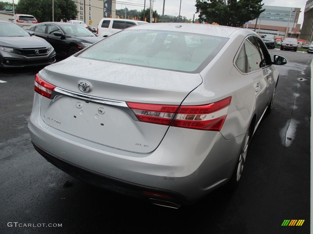 2013 Avalon XLE - Classic Silver Metallic / Light Gray photo #5