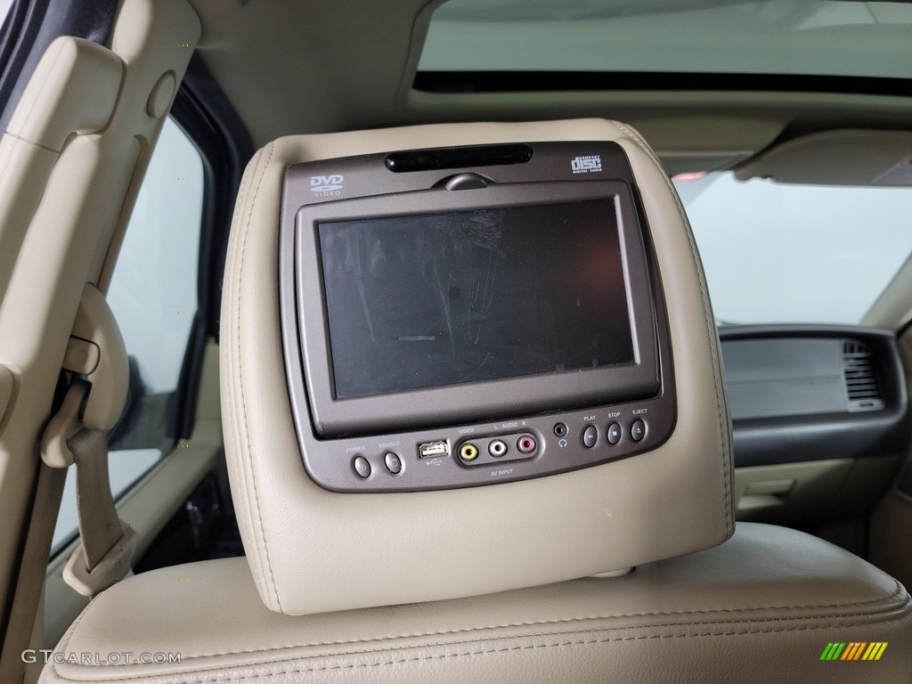 2015 Lincoln Navigator L 4x4 Entertainment System Photos
