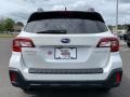 Crystal White Pearl - Outback 2.5i Premium Photo No. 18