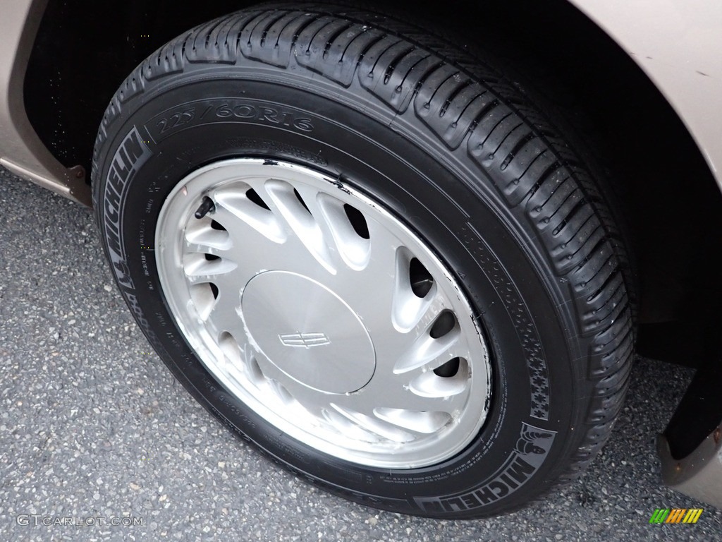 1997 Lincoln Continental Standard Continental Model Wheel Photos