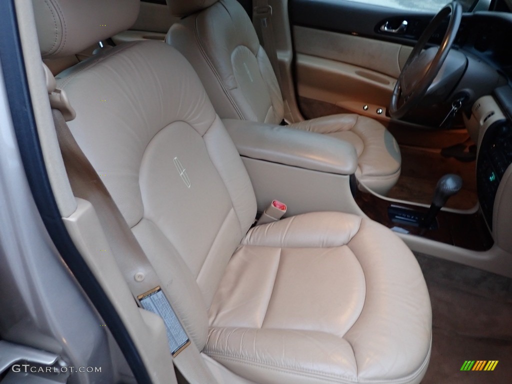 1997 Lincoln Continental Standard Continental Model Front Seat Photo #142684687