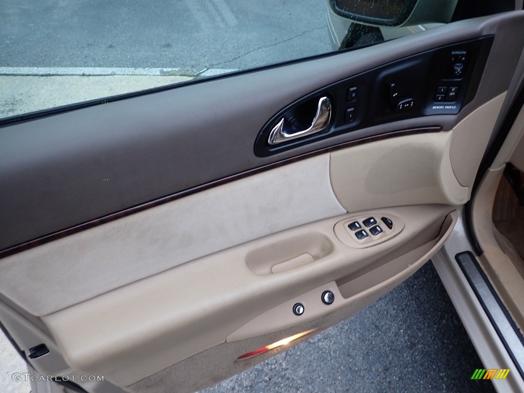 1997 Lincoln Continental Standard Continental Model Door Panel Photos
