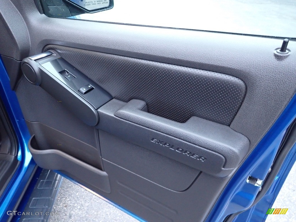 2010 Ford Explorer Sport Trac Adrenalin AWD Charcoal Black Door Panel Photo #142685932