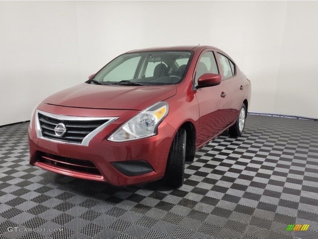 2017 Versa S - Cayenne Red / Charcoal photo #4