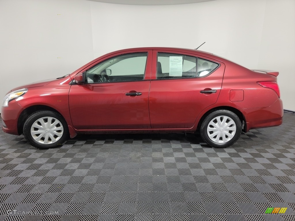 2017 Versa S - Cayenne Red / Charcoal photo #5