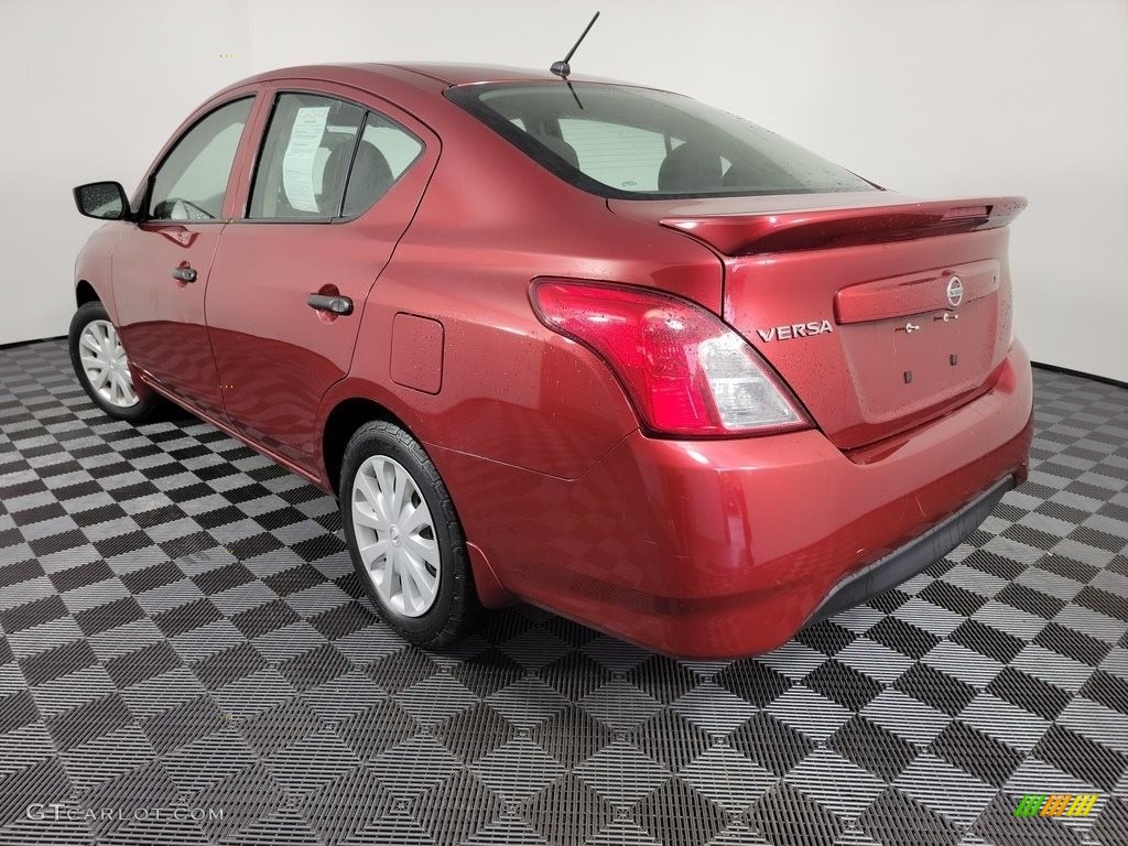 2017 Versa S - Cayenne Red / Charcoal photo #6