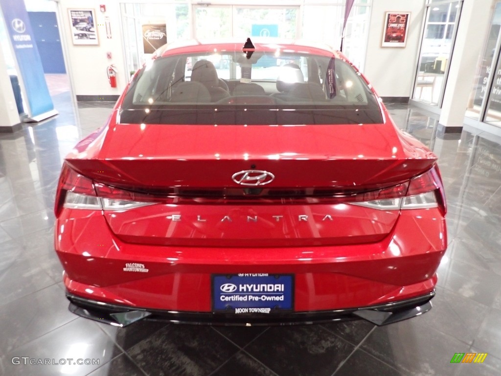 2021 Elantra SEL - Calypso Red / Black photo #4
