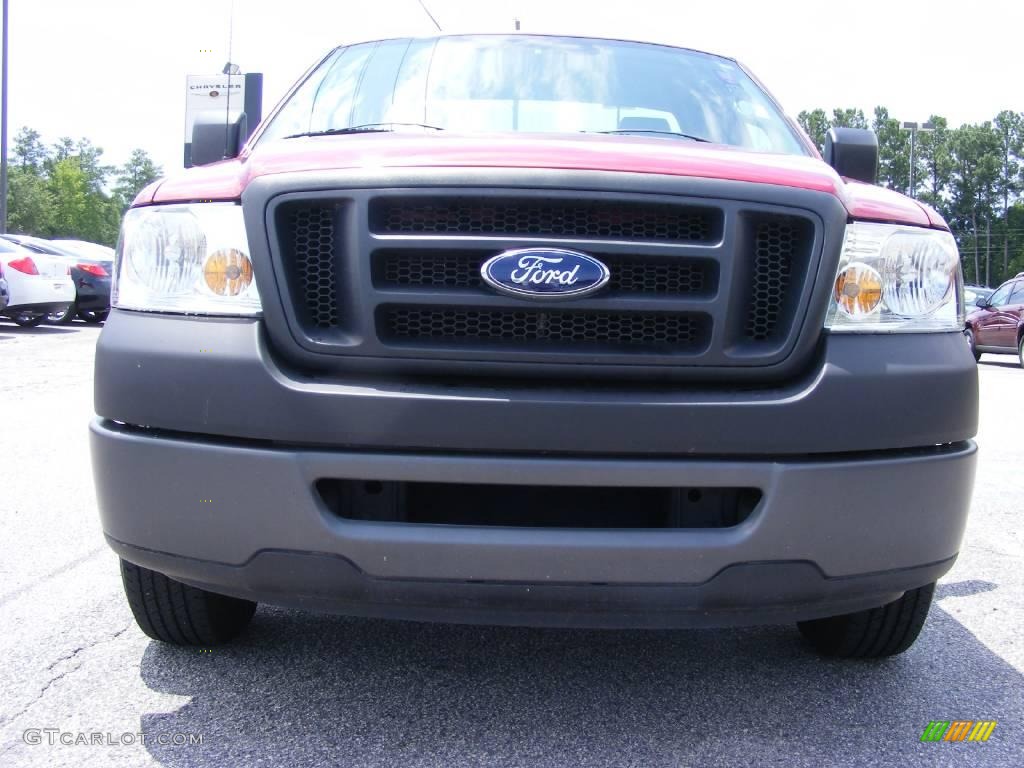 2007 F150 XL Regular Cab - Redfire Metallic / Medium Flint photo #3
