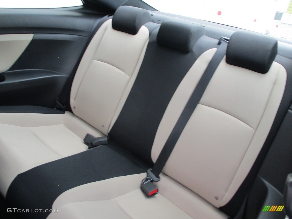 2018 Honda Civic LX Coupe Rear Seat Photos