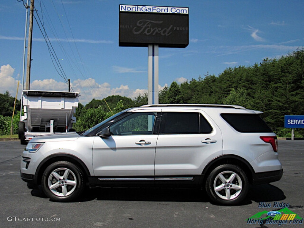 2018 Explorer XLT - Ingot Silver / Ebony Black photo #2