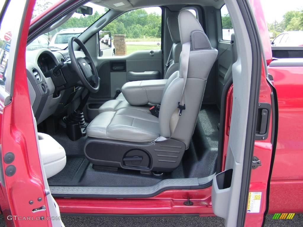 2007 F150 XL Regular Cab - Redfire Metallic / Medium Flint photo #13