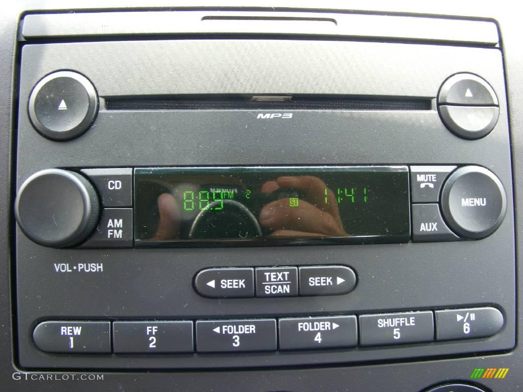 2007 F150 XL Regular Cab - Redfire Metallic / Medium Flint photo #20