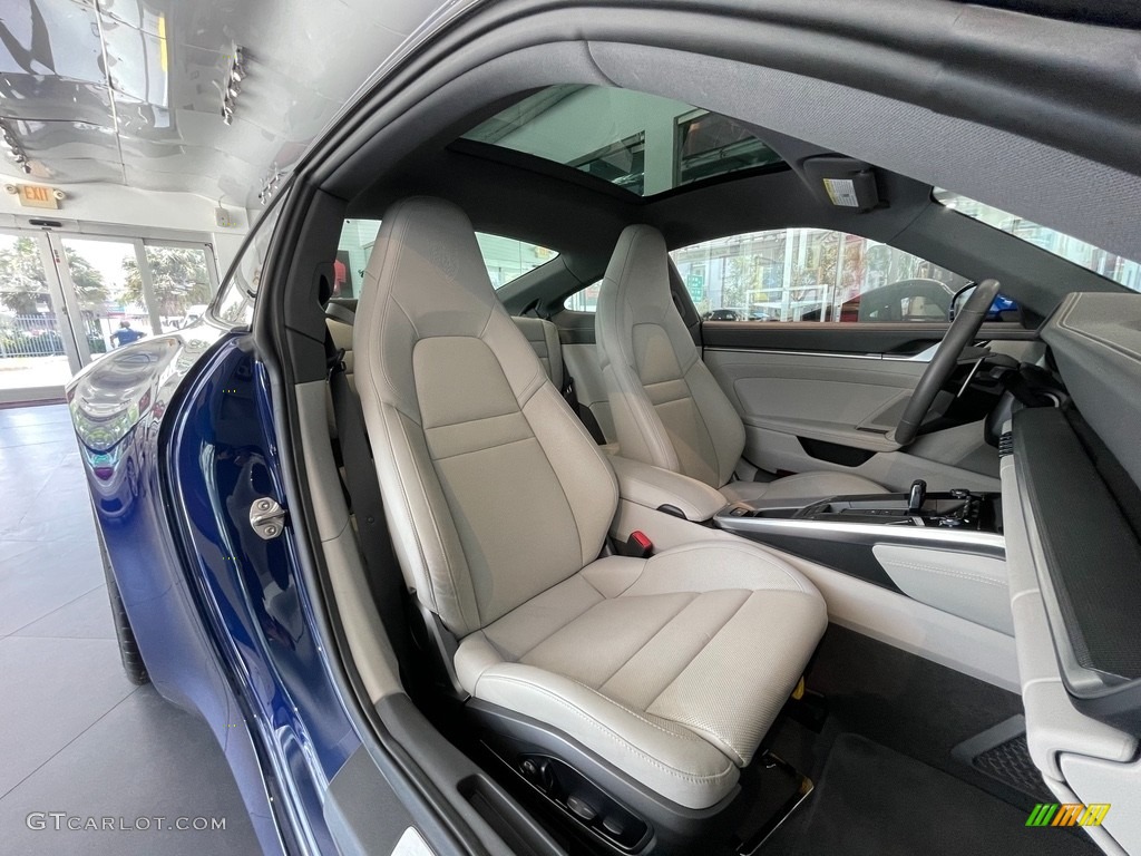 2020 Porsche 911 Carrera S Front Seat Photo #142690643