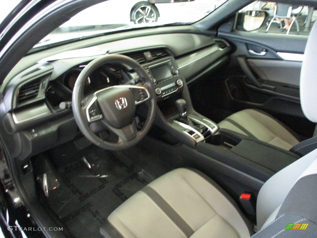 Black/Gray Interior 2018 Honda Civic LX-P Coupe Photo #142696598