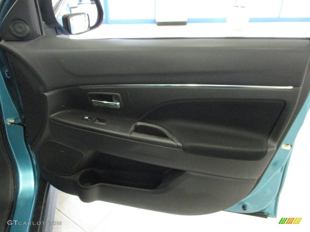 2014 Mitsubishi Outlander Sport SE AWD Black Door Panel Photo #142701446